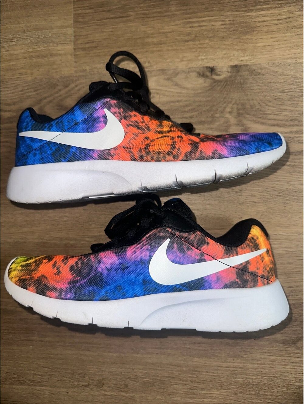 Nike running shoes casual workout size 5Y